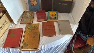 lot 1141 image: Vintage hardback books