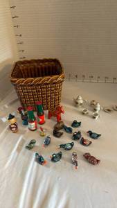 lot 1153 image: Miniature ducks, miniatures and more