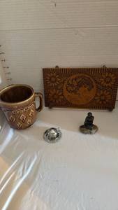 lot 1154 image: Pottery pitcher, jacks and hair ribbon holder