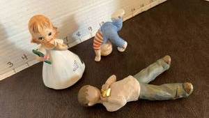 lot 1158 image: Josef original Figurine Girl Angel, willow tree Doll and cabbages patch kid figurine