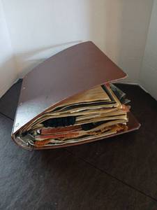 lot 1167 image: Crafts Instruction Manual Collection with Samples and Materials