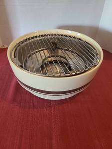 lot 1206 image: Electric tabletop grill, 12in diam.