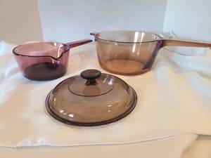 lot 1234 image: Corning Vision Cookware 3 pieces