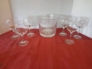 lot 1245 image: Crystal Ice Bucket and 6 Wine Glasses