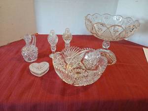 lot 1258 image: Bohemia Crystal salt and pepper shaker, vinegar  jar, heart trinket container, bowls
