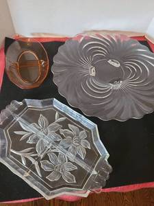 lot 1259 image: Cambridge Glass Caprice 3 footed 15in platter,   clear floral pattern divided serving dish and amber divided serving dish