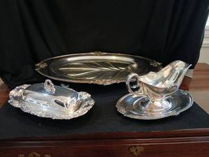 lot 1286 image: Silver  footed serving platter with three piece butter dish and gravy bowl with plate