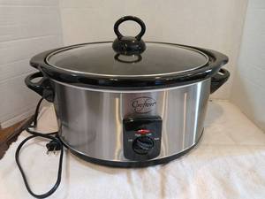 lot 1298 image: Crofton Slow Cooker with Glass Lid and Removable Insert