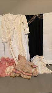 lot 1405 image: Lot of Vintage Clothing including Crocheted Items