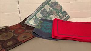 lot 1412 image: Place mats and tablerunners