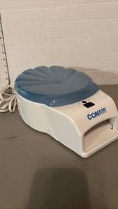 lot 1505 image: Paraffin Spa with nail dryer