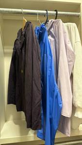 lot 1606 image: Four Womens jackets Size M