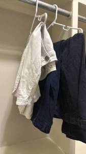 lot 1614 image: Two pair - white capri shorts - size M and two pair corduroy pants size 10