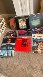 lot 1712 image: Vinyl Records Mixed Artists