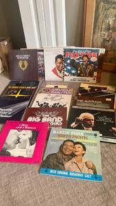 lot 1713 image: Vinyl records