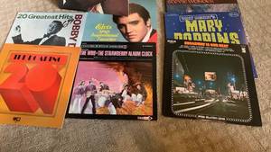 lot 1715 image: Vinyl records