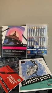 lot 1720 image: Fine Art Supply Lot Mixed Media Pad Watercolor Palette Sketch Pad Pen Set