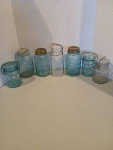 lot 3106 image: Glass Canning Jars with Wire Bail Handles and Metal Lids