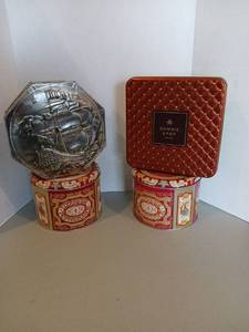 lot 3121 image: Decorative tins with Lids