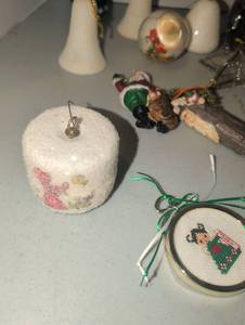 lot 3208 image: Lot of Christmas Holiday Ornaments Mixed Styles