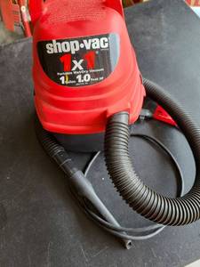 lot 3308 image: One gallon wetdry shop vac.