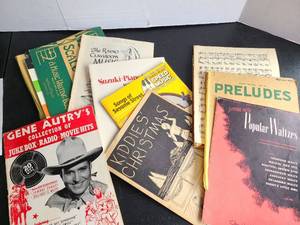 lot 3435 image: Piano and other music books.