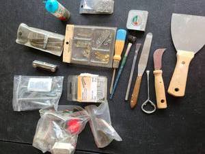 lot 3450 image: Allen wrenches and other hardware.