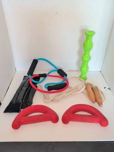lot 3536 image: Exercise & Fitness Equipment Lot Jump Rope Resistance Bands Massage Roller