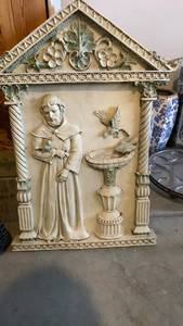 lot 3601 image: Decorative resin sculpture wall hanging 36X24