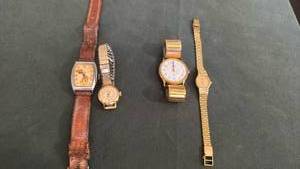 lot 1902 image: Watches