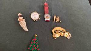 lot 1903 image: Mixed Lot 6 Pcs Two Wristwatches Brooches Santa Figure Christmas Tree Pin
