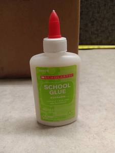 lot 39 image: Scholastic School Glue White Washable 4 fl oz Item 197-900 Lot of 15
