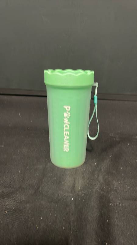 lot 7810 image: Portable Green Paw Cleaner with Strap