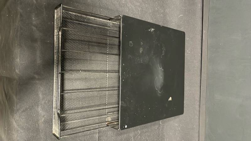 lot 7811 image: Metal Mesh Desk Organizer with Black Top Panel