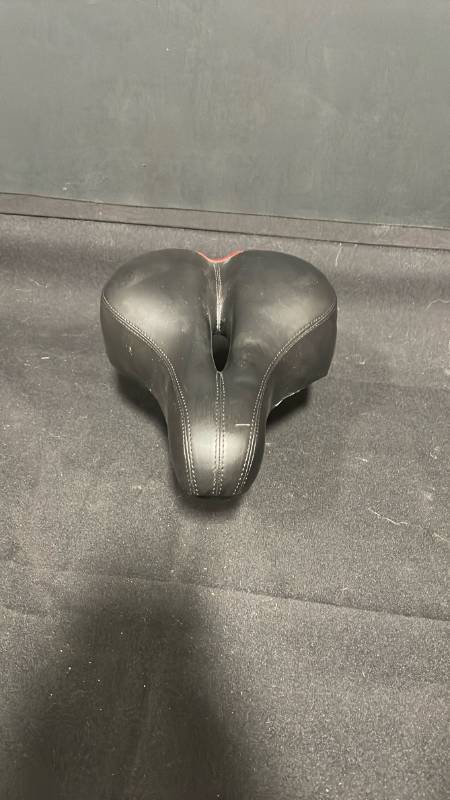 lot 7874 image: Bicycle Saddle Seat Black with Red Accent