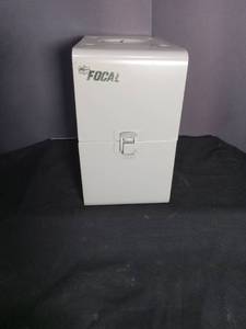 lot 7022 image: Focal storage bin