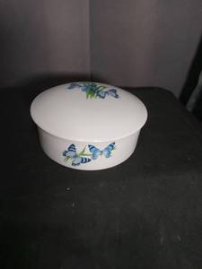 lot 7028 image: FTD Inc. Porcelain Covered Dish Bowl with Blue Butterfly Decoration