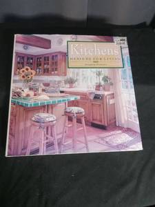 lot 7046 image: Kitchens Designs for Living by Angela Phelan