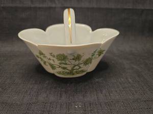 lot 1408 image: Haviland Limoges Porcelain Basket with Handle Green Floral Decoration