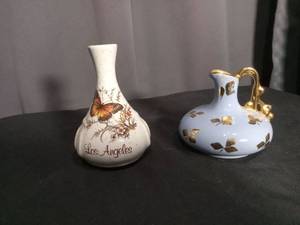lot 6923 image: Lot 2 Decorative Ceramic Vessels Vase Pitcher Los Angeles