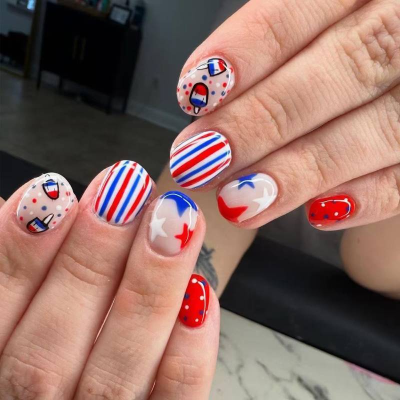 lot 11059 image: 4th of July Press on Nails   Short Square Patriotic Nails with Stars, Dots