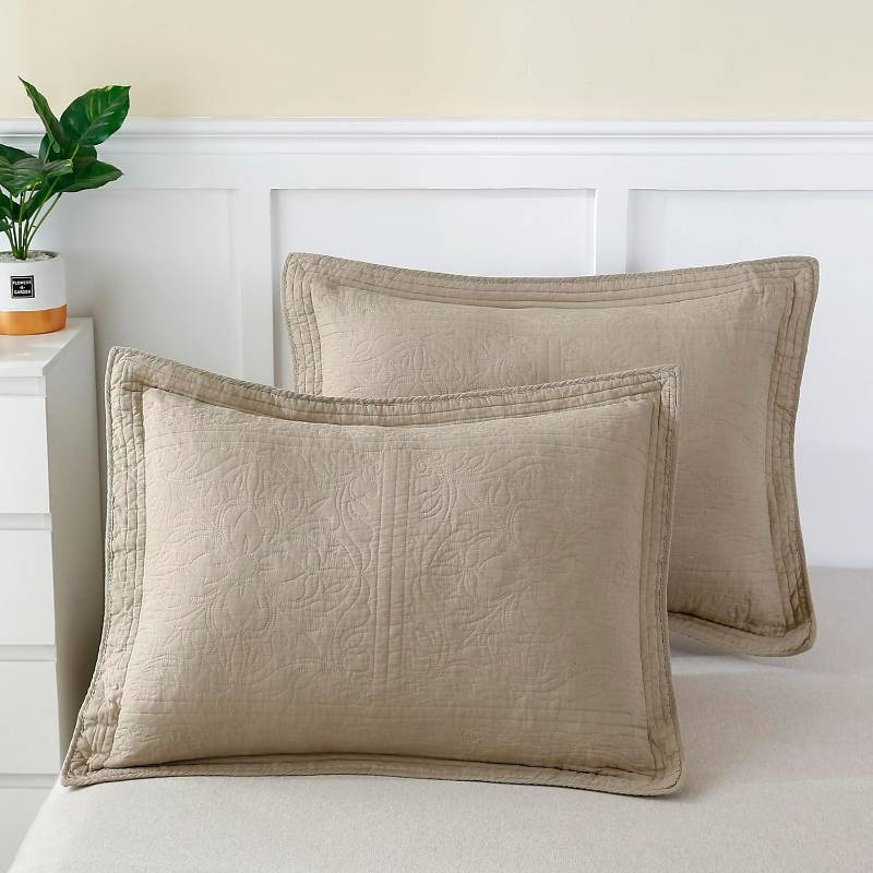 lot 26388 image: WINLIFE 100% Cotton Quilted Pillow Sham Floral Printed Pillow Cover King Size (Khaki)
