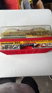 lot 132 image: Worksmith 301 pc. Rotary Tool Accessory Set with Storage Drawer