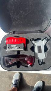lot 140 image: Laser Trac Precision Leveling Base with Laser Level and Case