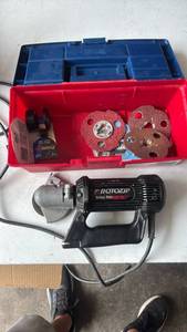 lot 202 image: Rotozip Spiral Saw SCS01 120V with Storage Case and Accessories