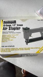 lot 211 image: Central Pneumatic 20-Gauge 12 Crown Air Stapler Model 46365
