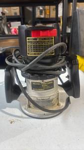 lot 217 image: Sears Craftsman Electronic Router Model 315.174771 25000 RPM