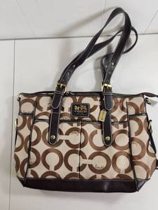 lot 70 image: Coach Signature Tote Bag Brown Cream Canvas Leather Trim Model 13202