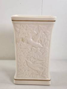 lot 93 image: Lenox Ceramic Vase with Embossed Leaf Pattern