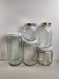 lot 147 image: Golden Harvest Glass Canning Jars Set of 5 with Lids